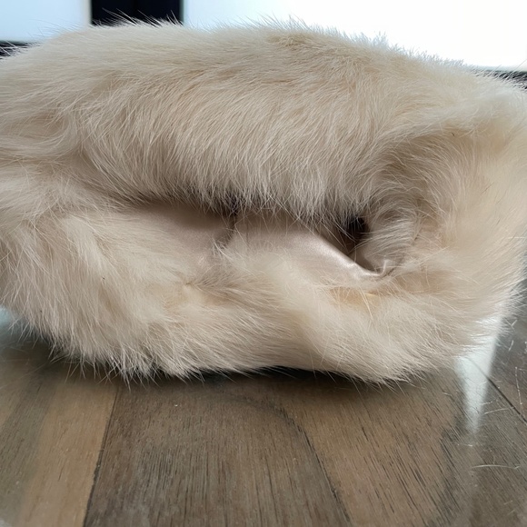 Excellent Condition Vintage, Real Fur Hand Muff - Picture 7 of 9